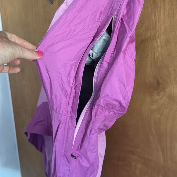 Marmot Rain Jacket - Picture 8 of 8